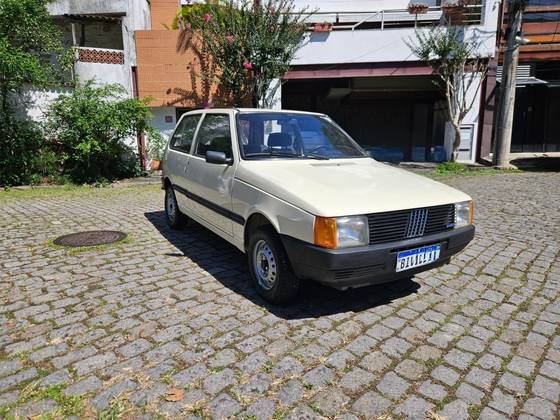 FIAT UNO 1.0 MILLE 8V GASOLINA 2P MANUAL